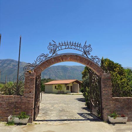 Resort Te Zagolli Orikum Dış mekan fotoğraf