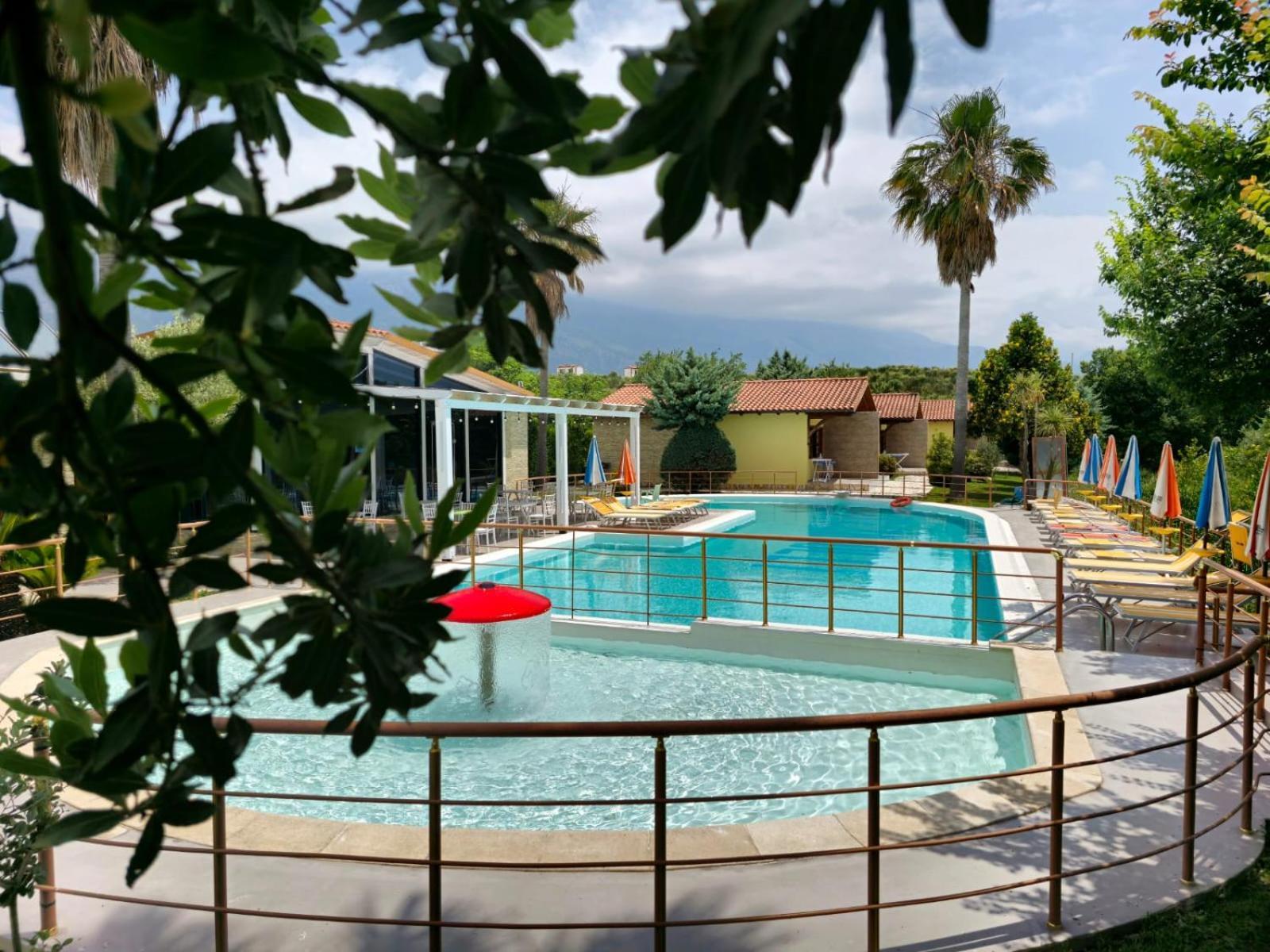 Resort Te Zagolli Orikum Dış mekan fotoğraf