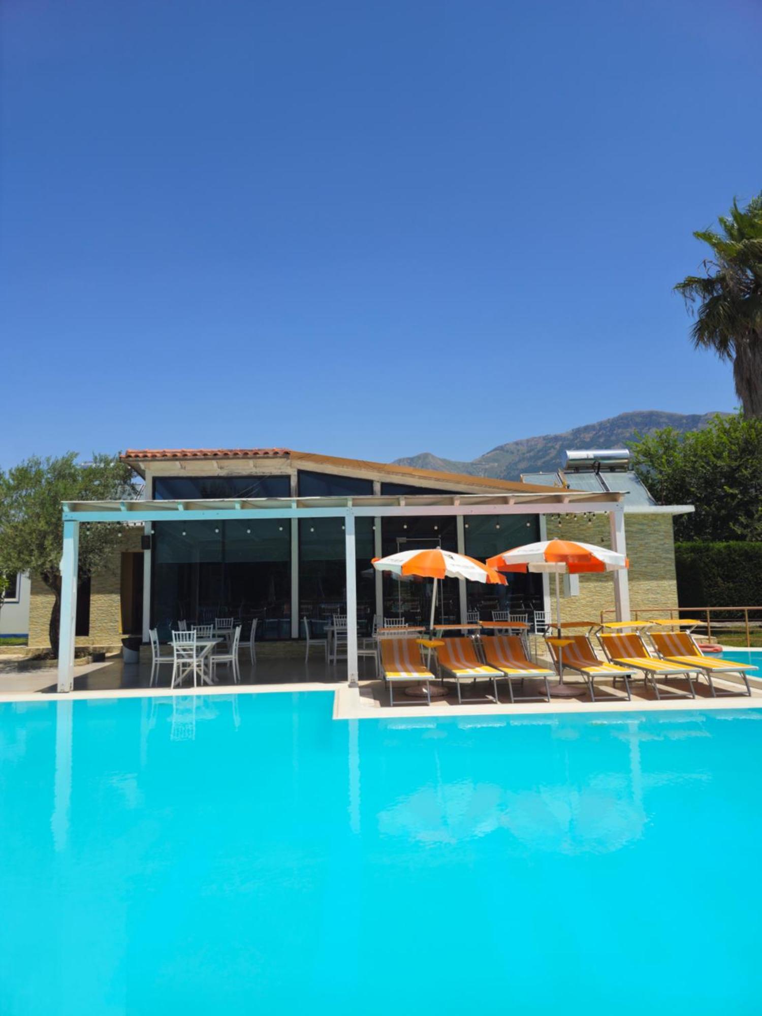Resort Te Zagolli Orikum Dış mekan fotoğraf