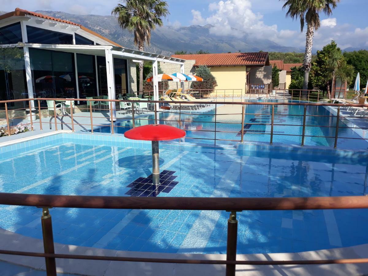 Resort Te Zagolli Orikum Dış mekan fotoğraf